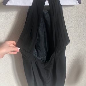 Black short and backless cocktail dress